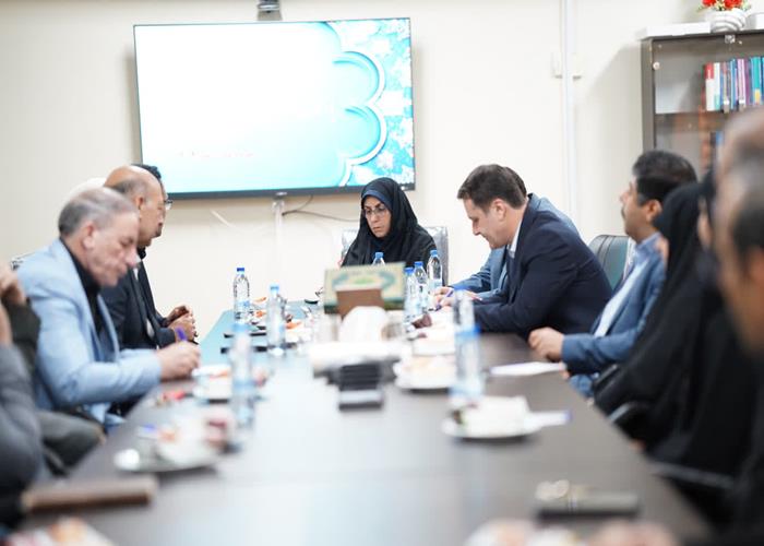 نشست هم‌اندیشی معاونین فرهنگی دانشگاه‌های استان لرستان