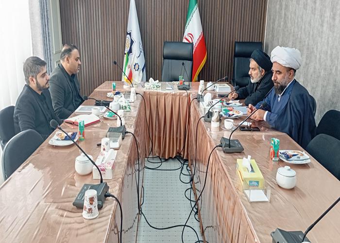 نشست مشترک معاون فرهنگی جهاددانشگاهی قم و معاون سازمان فرهنگ و ارتباطات اسلامی در قم پیرامون همکاری در جشنواره بین‌المللی مهدویت برگزار شد